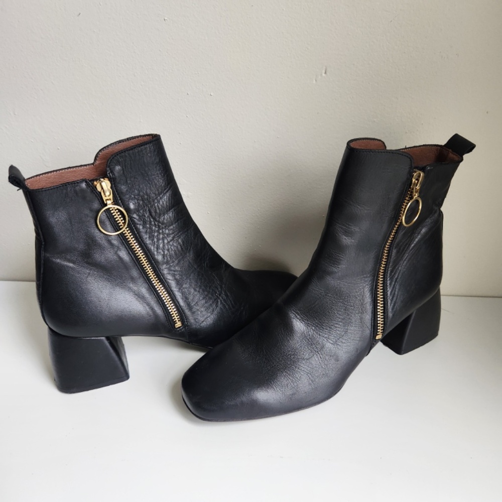 Wonders Iseo Black Leather Booties with Block Heel Gold Zipper Size 40 - Picture 4 of 10